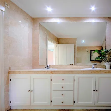 Apartment Bougainvillea Bay